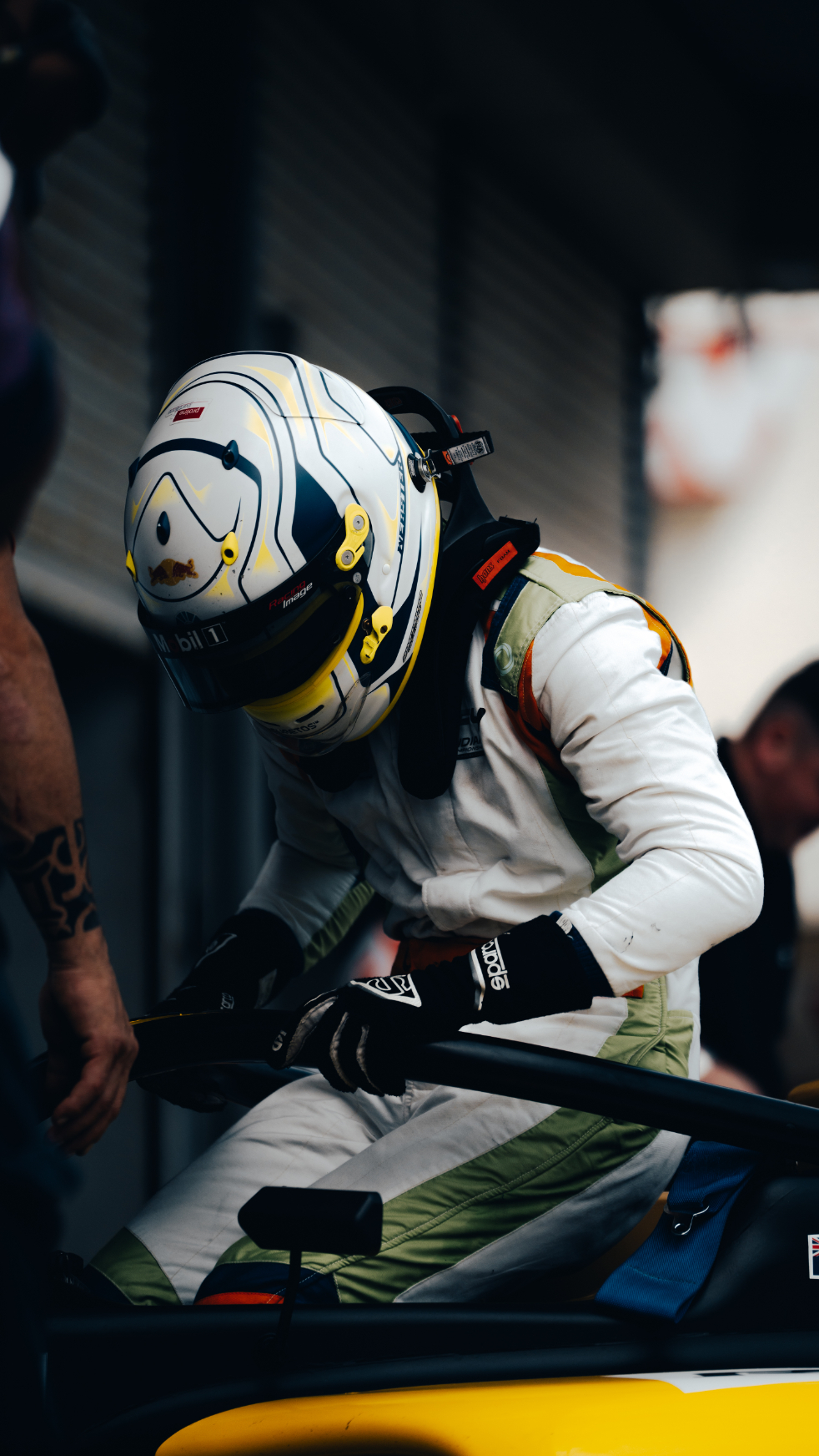 Formula 4 \ Sports & Automotive