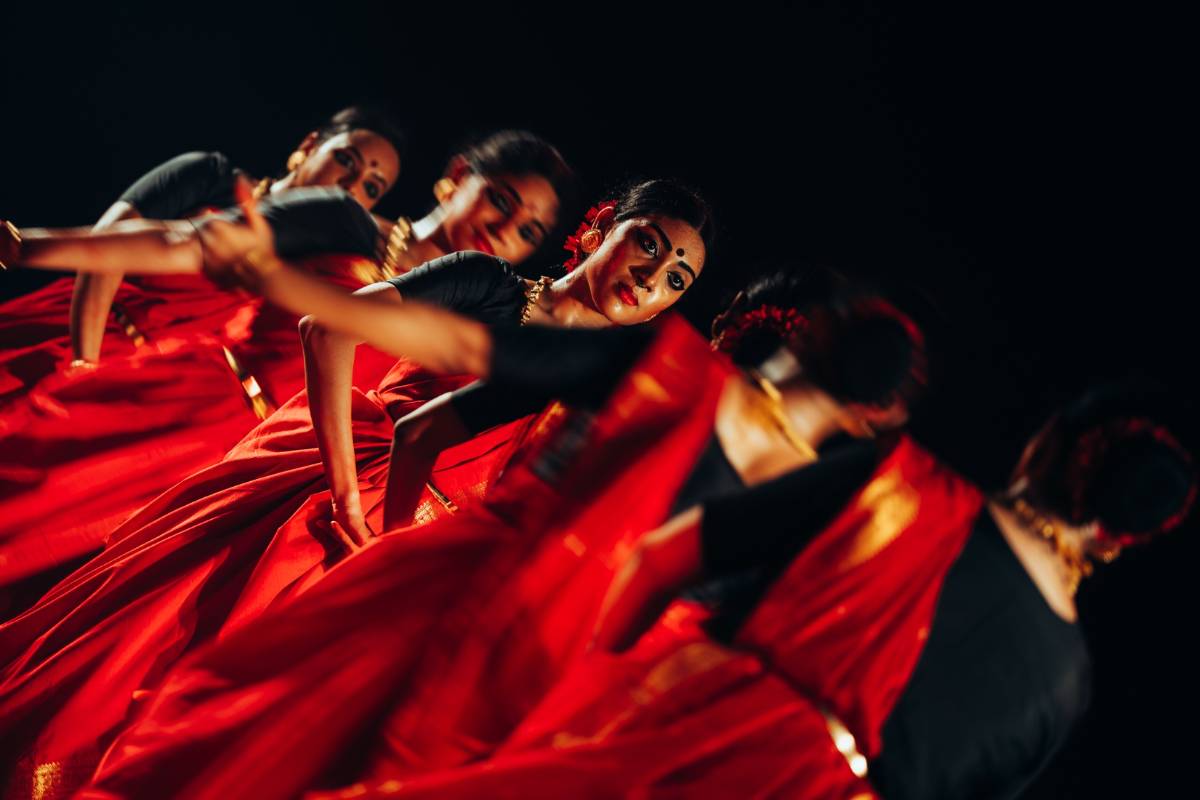 Vishva Garbha \ Performance