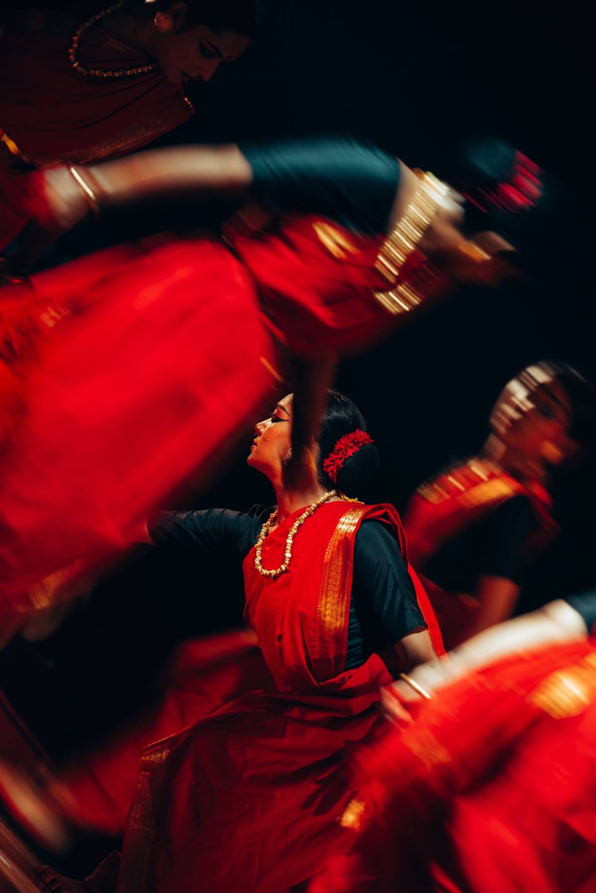 Vishva Garbha \ Performance